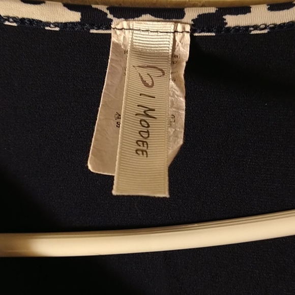 Blouse - Picture 2 of 4